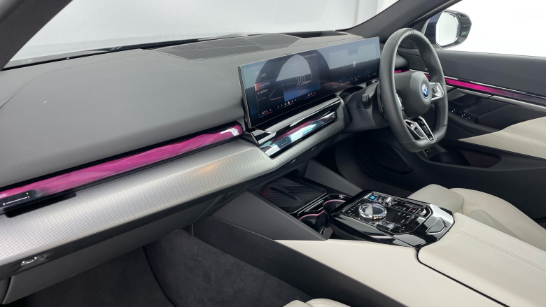 BMW i5 250kW eDrive40 M Sport Pro 84kWh 4dr Auto Electric Saloon